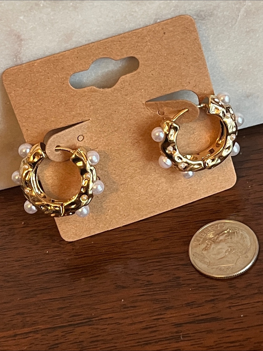 Mini Chunky Pearl Hoop Earrings - Picture 2 of 4